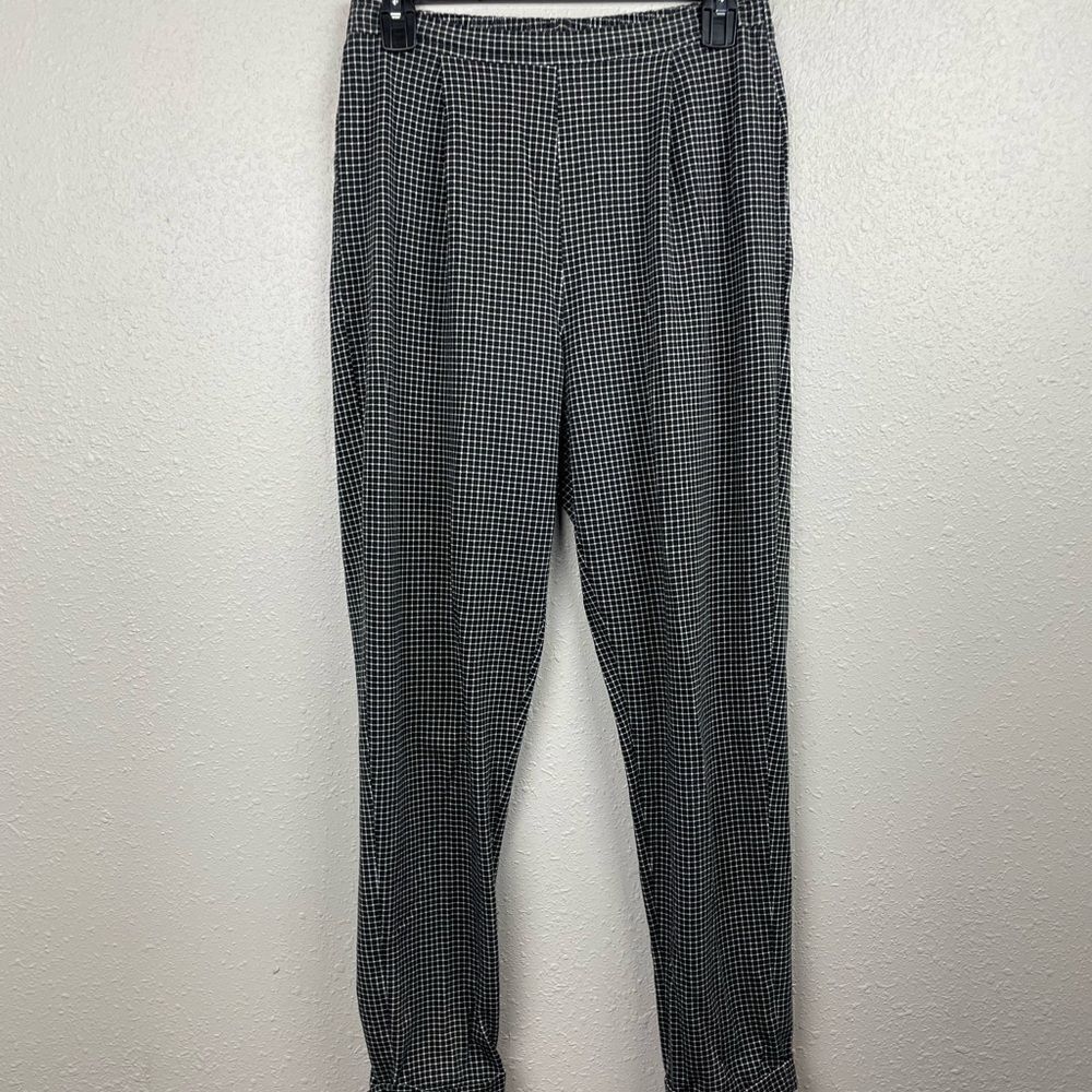Chaus Sport Black and White Plaid Pants Size M EUC